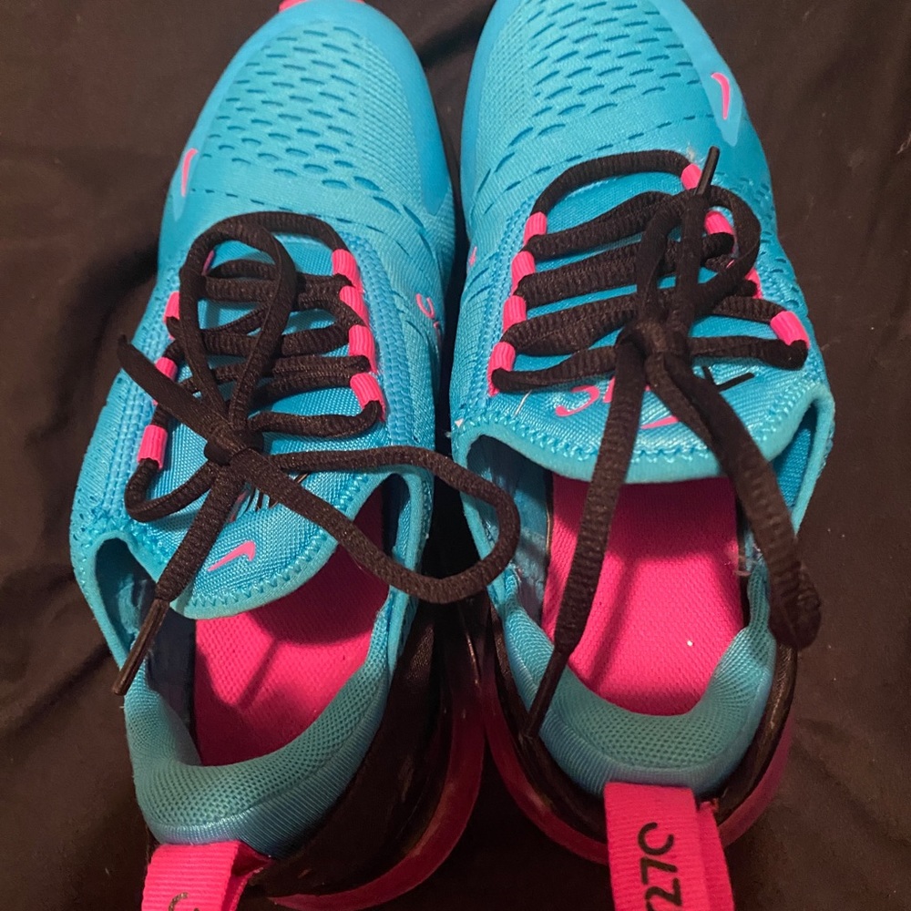 Air Max 270